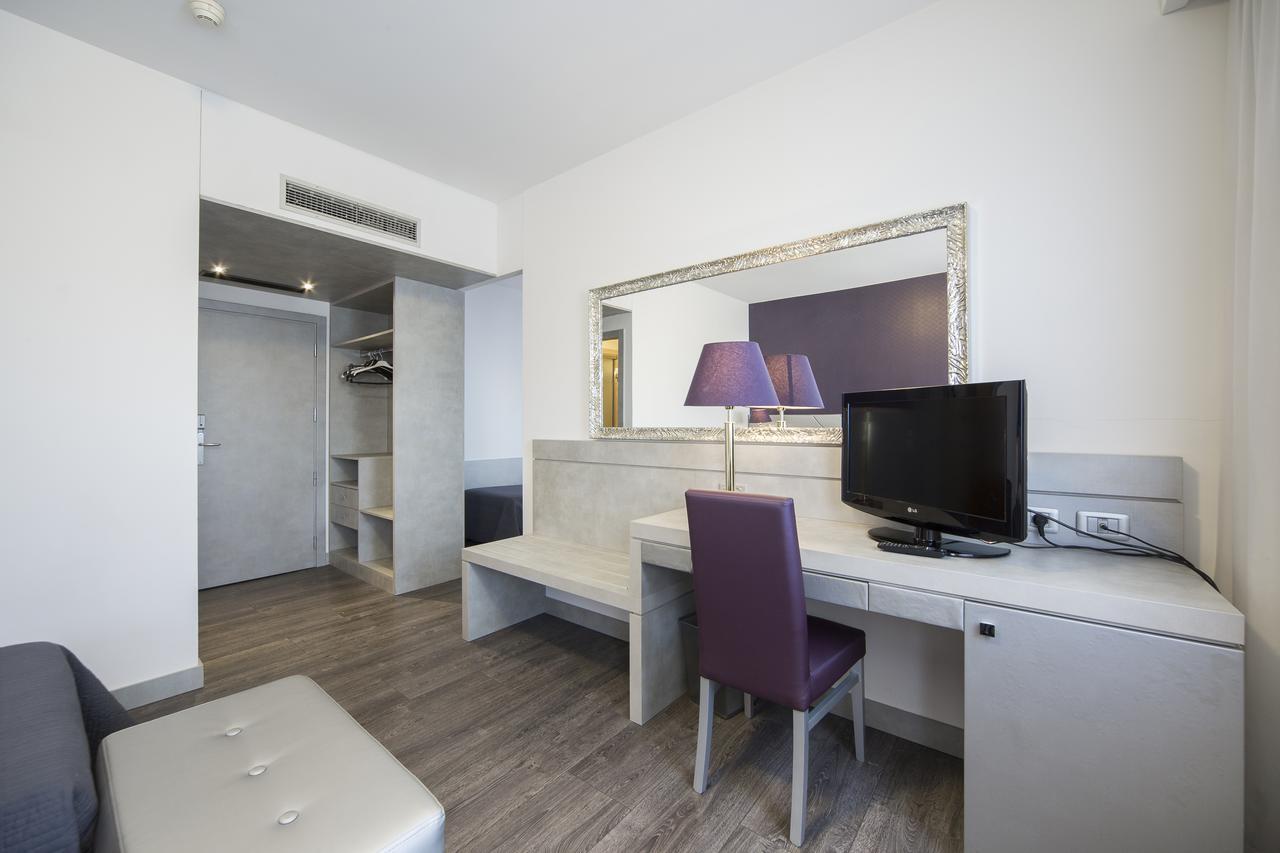 Hotel Alan Анцола дел'Емилия Екстериор снимка