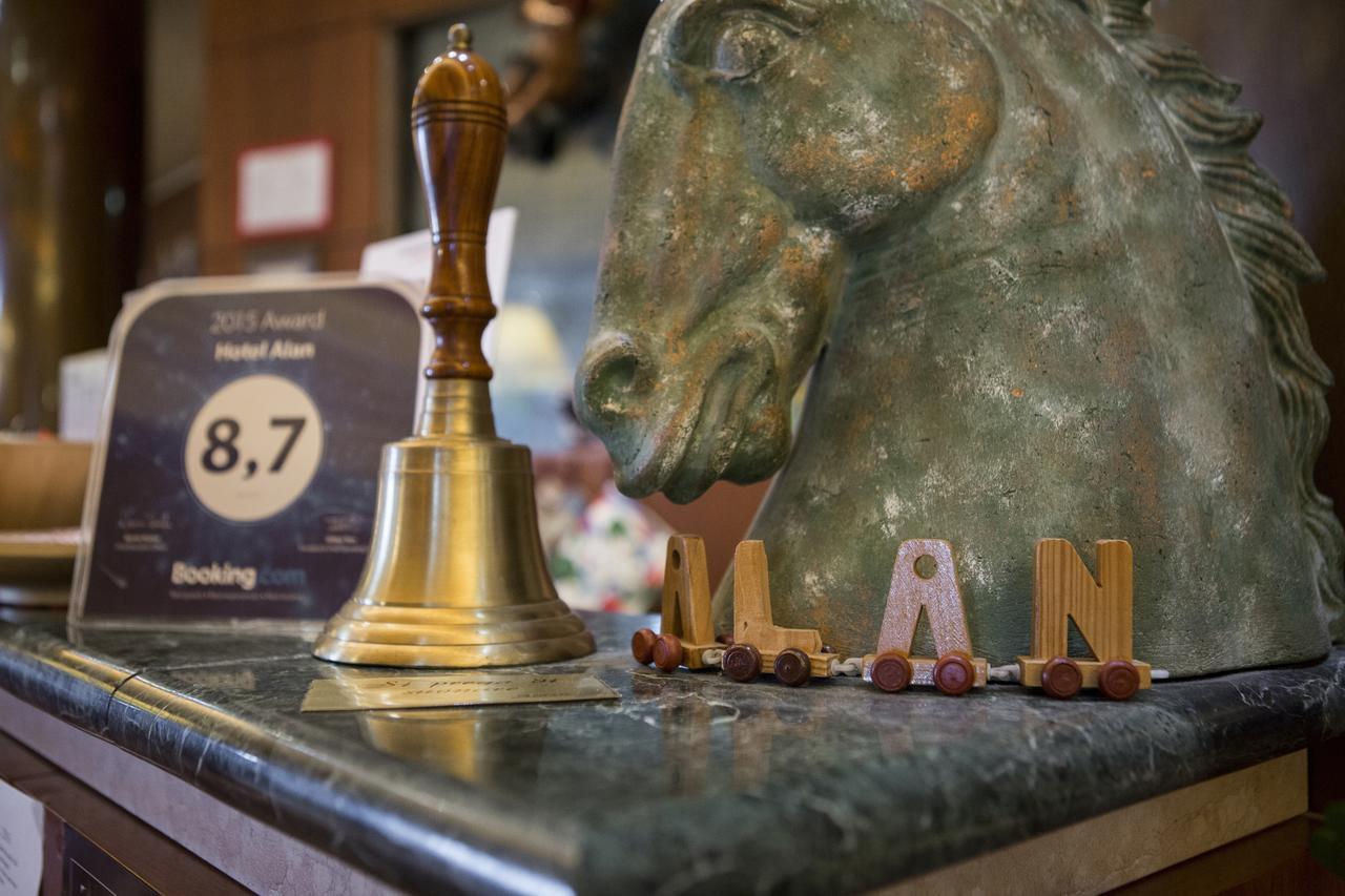 Hotel Alan Анцола дел'Емилия Екстериор снимка